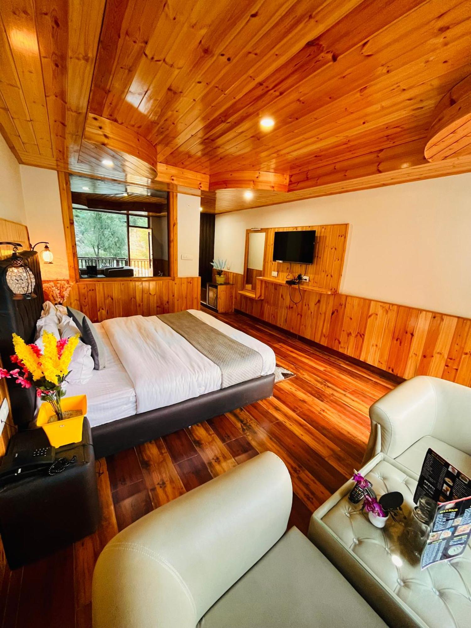 Himalayan Riverside Resort, Manali מראה חיצוני תמונה