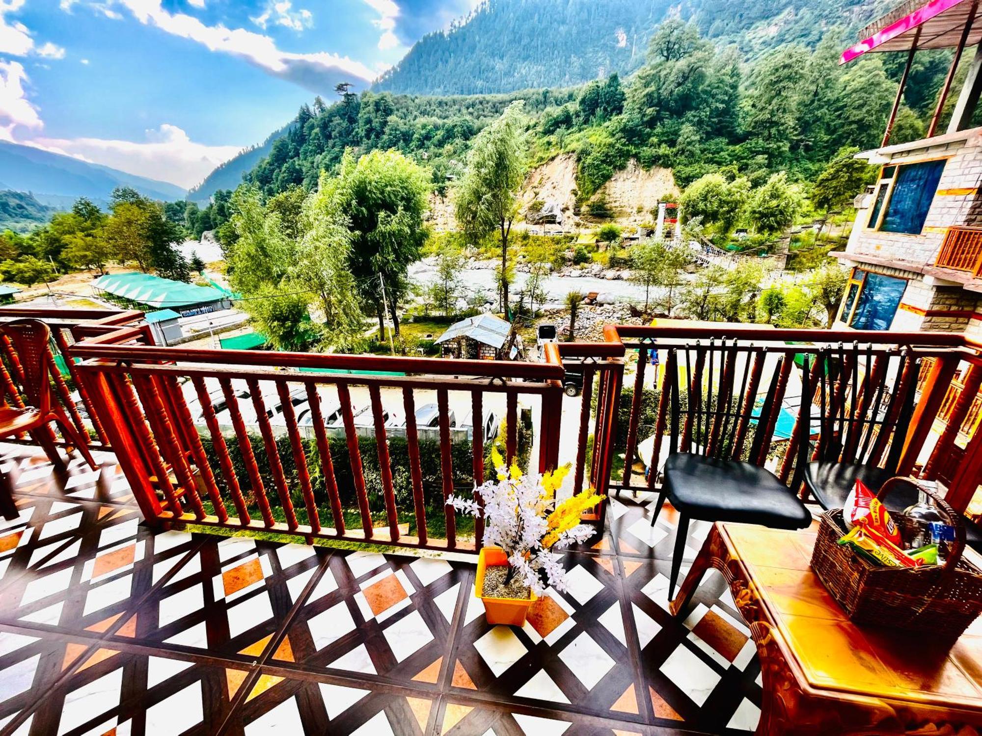 Himalayan Riverside Resort, Manali מראה חיצוני תמונה